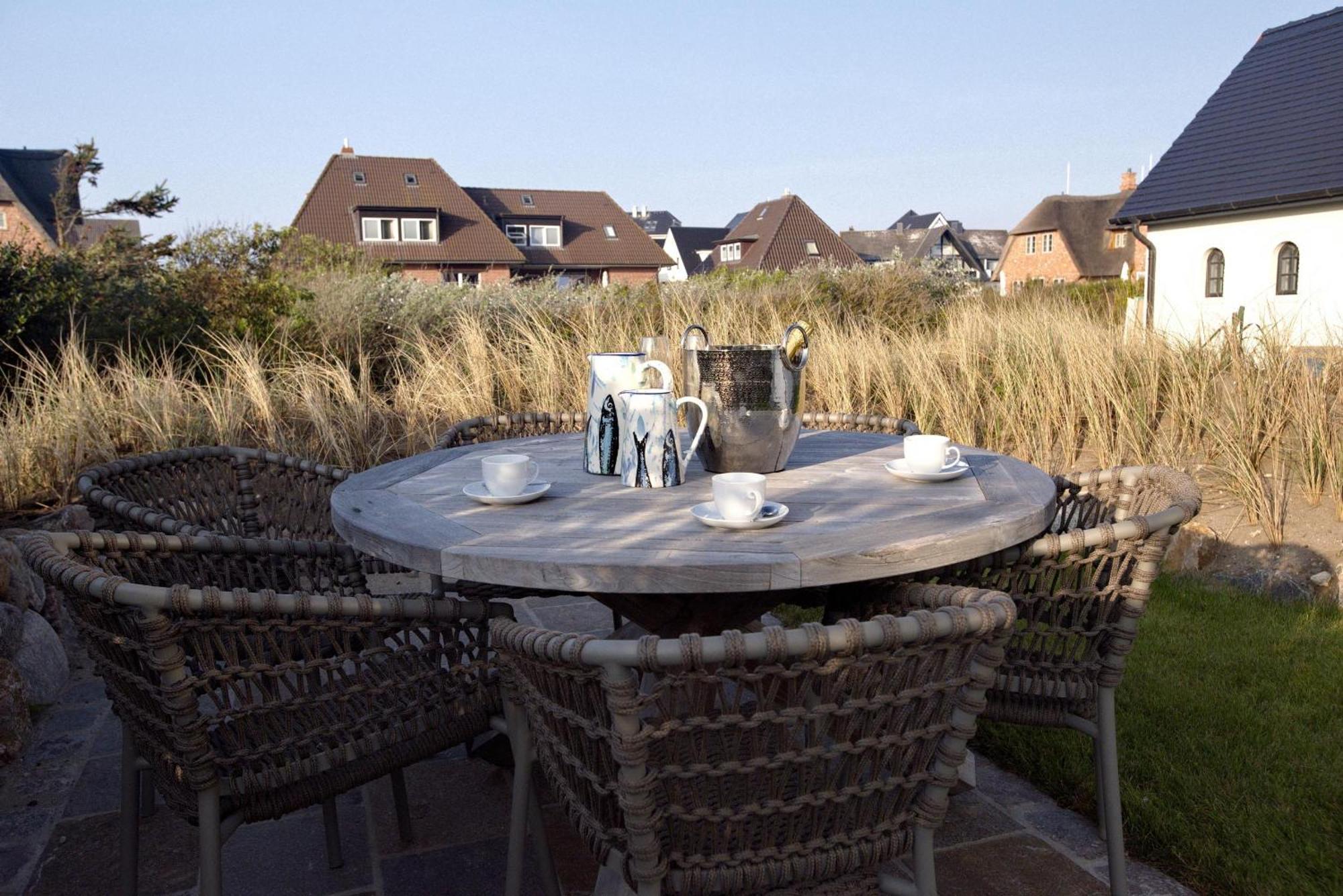 Neu! Ferienhaus Litj Horsa Hoog - Luxus, Lage, Leichtigkeit Mit Wellenrauschen In Wenningstedt Sylt Exteriér fotografie